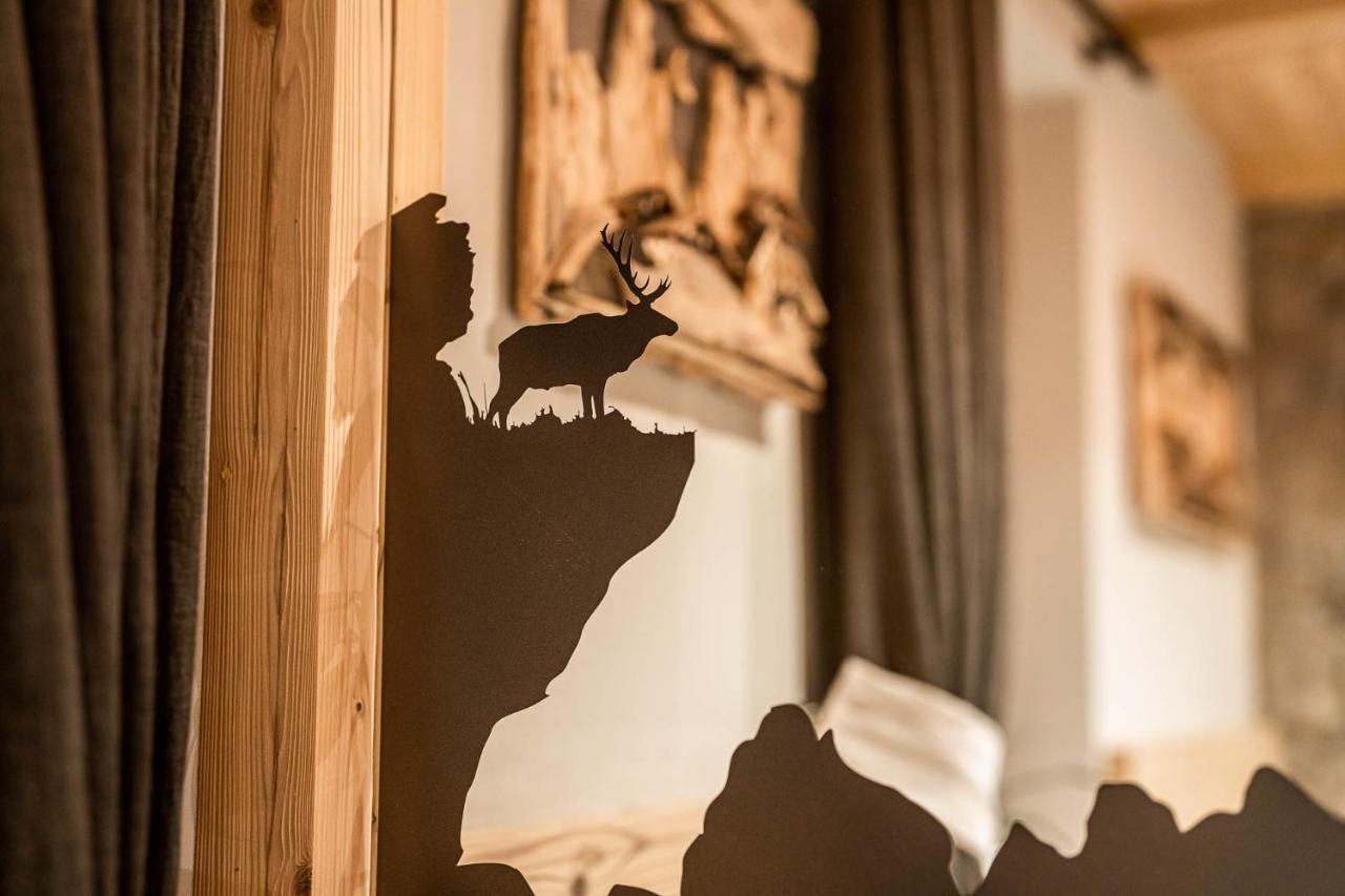 Garni Letizia Bed & Breakfast กัมปีเตลโลดีฟัสซา ภายนอก รูปภาพ